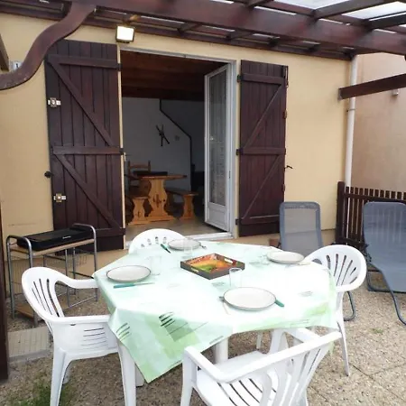 Apartament Santolines *